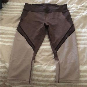 Lululemon Size 12 Crop Leggings